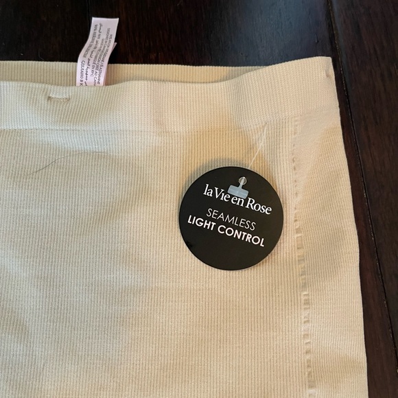 La vie en rose Shapewear - Picture 2 of 4